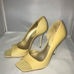 Yellow/Beige Peep-toe Heels